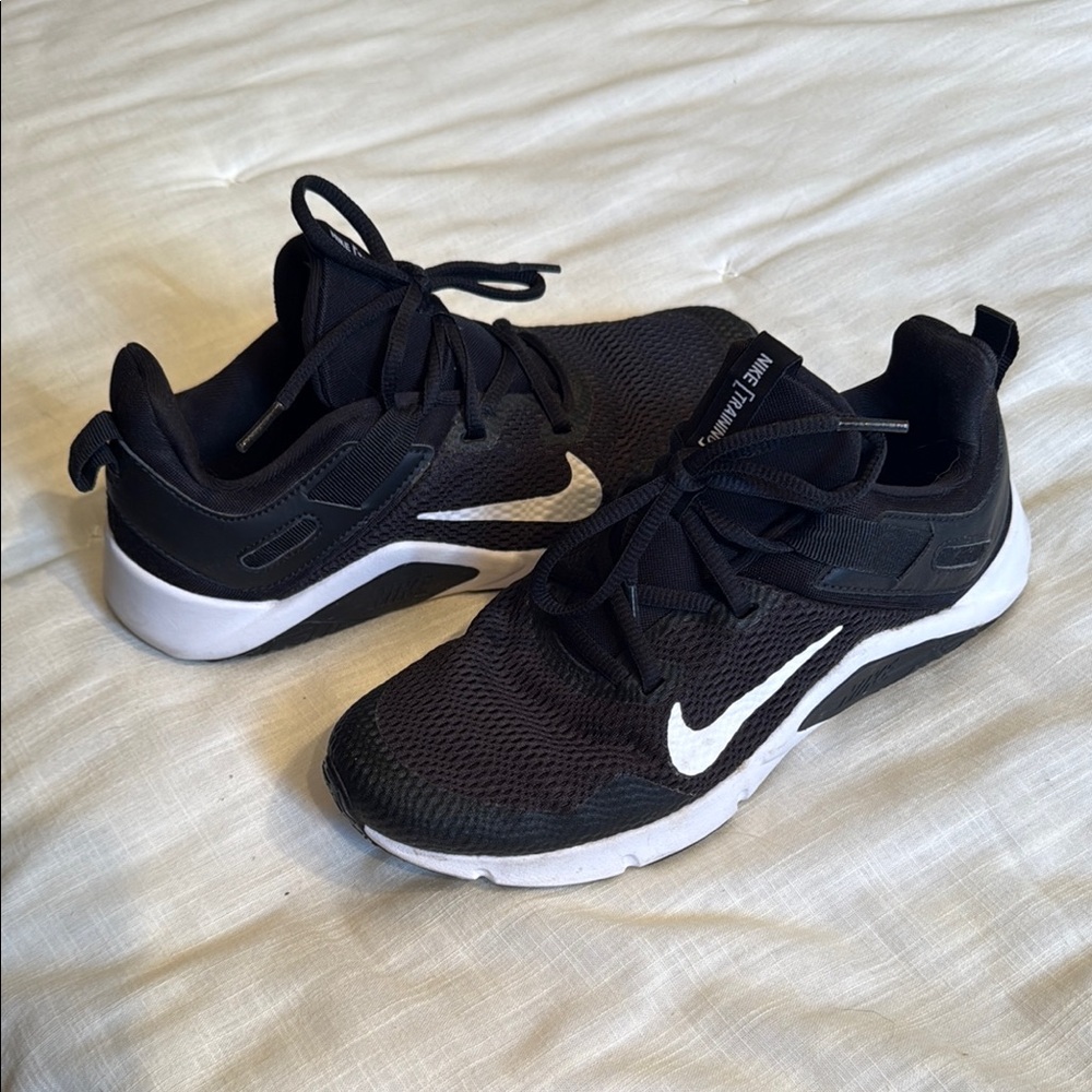 Nike Black and White Sneakers